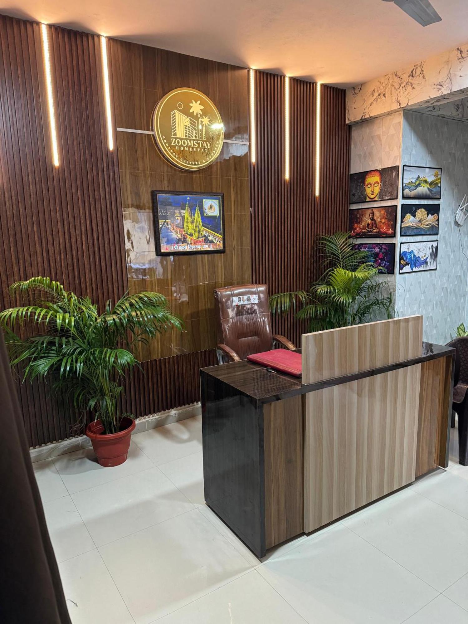 Zoomstay - 3Bhk Apartments Varanasi Bagian luar foto