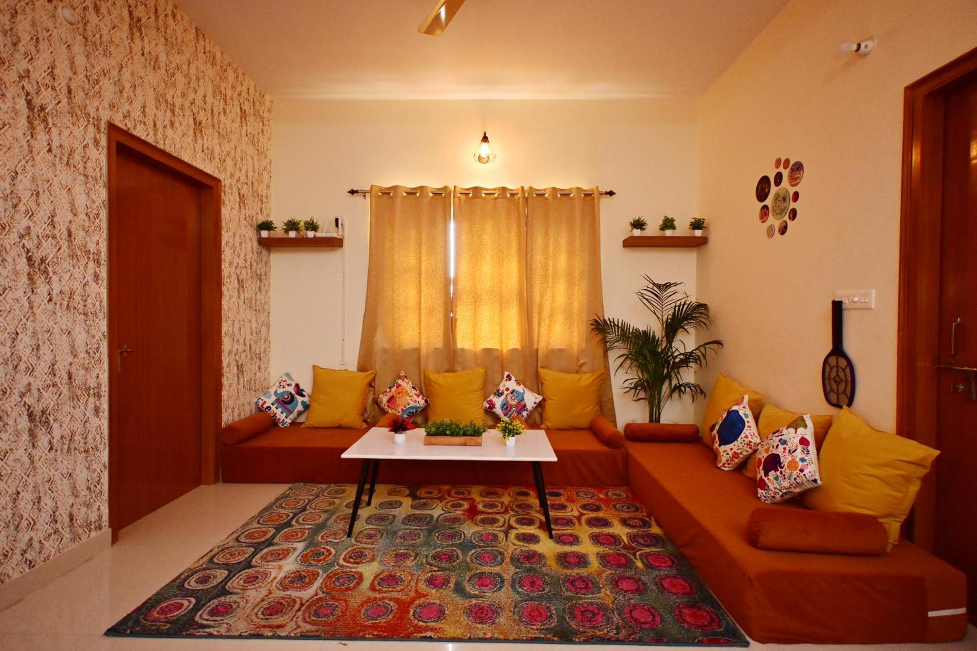 Zoomstay - 3Bhk Apartments Varanasi Bagian luar foto