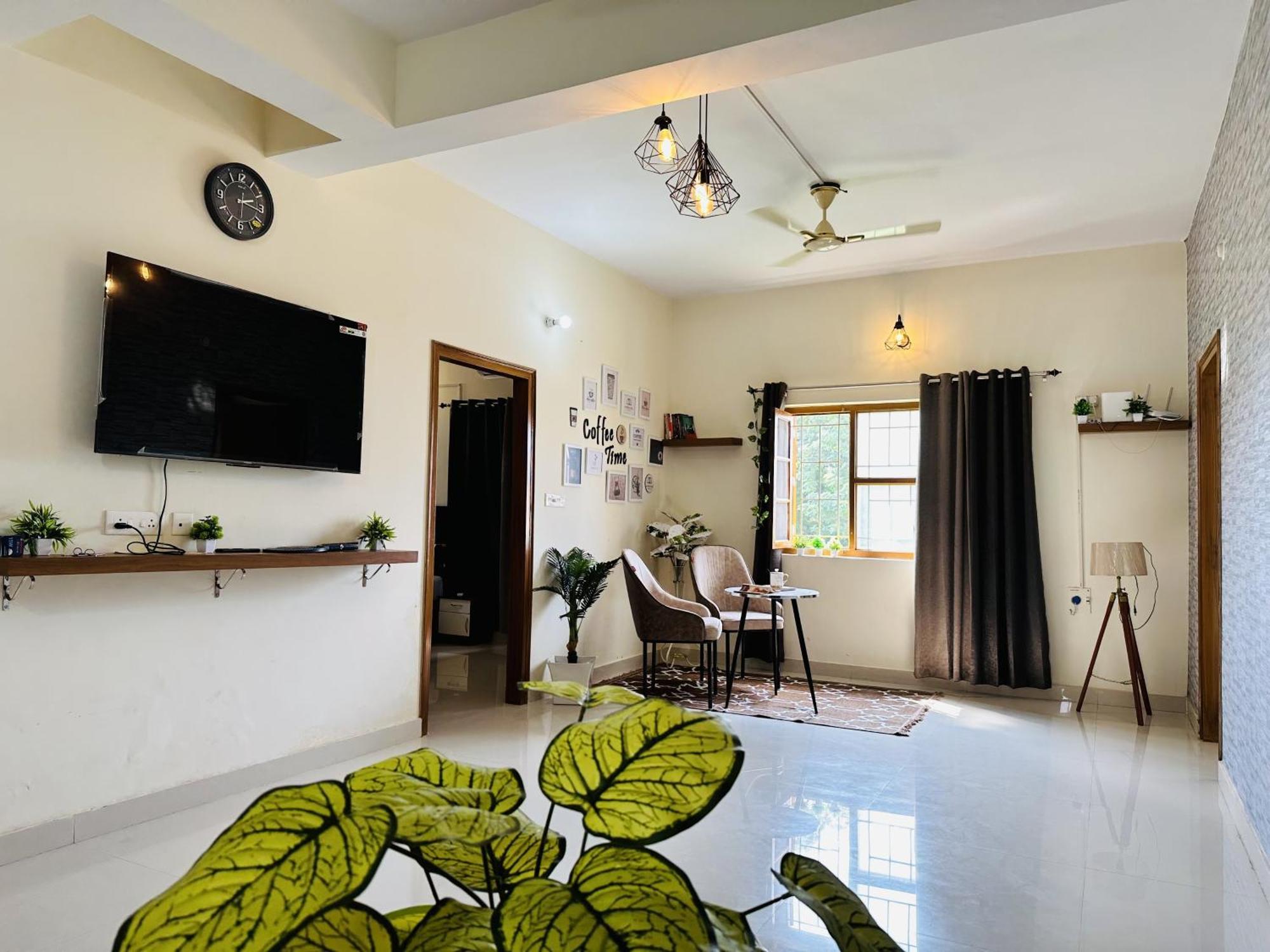 Zoomstay - 3Bhk Apartments Varanasi Bagian luar foto